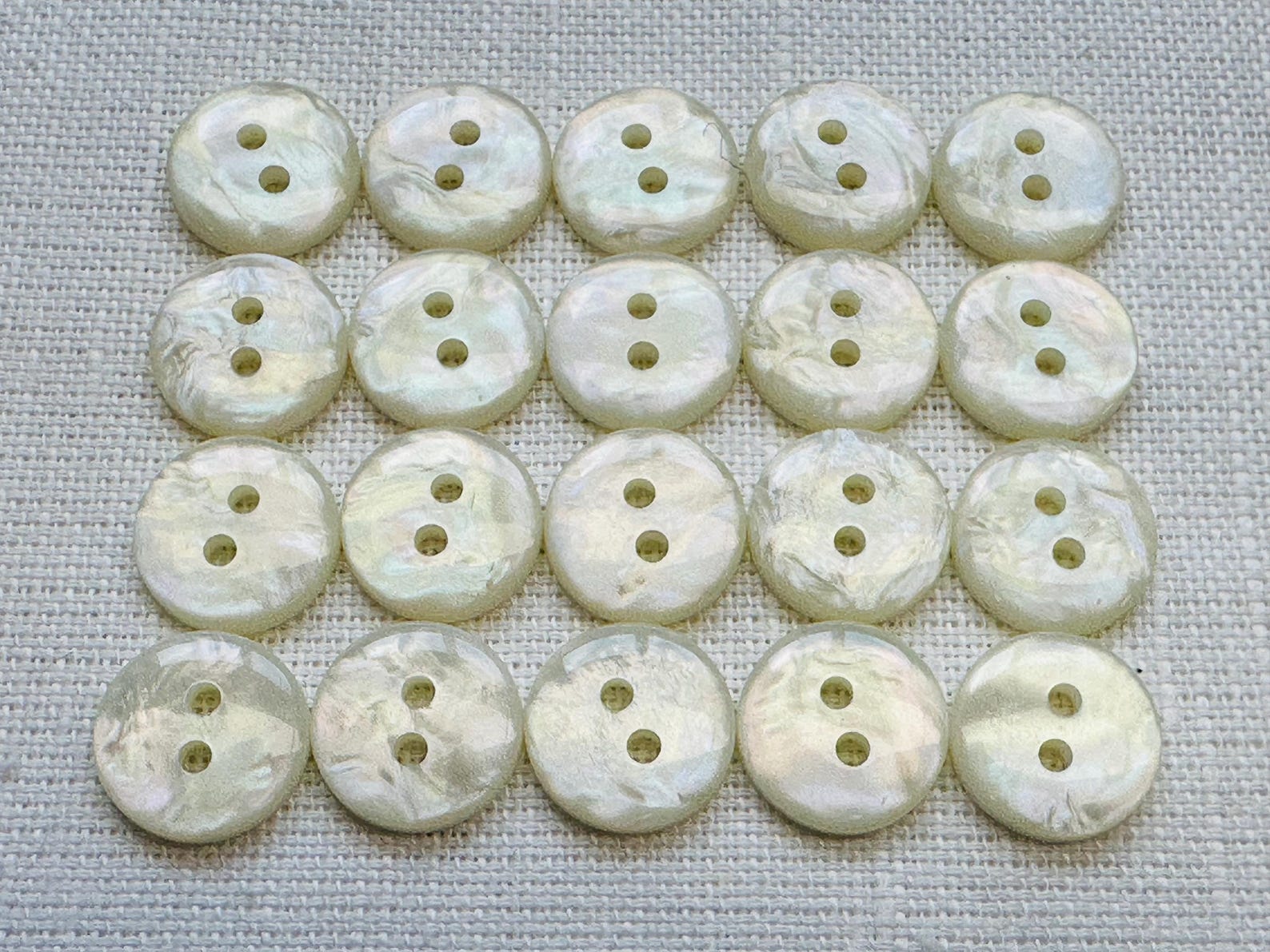 White Iridescent Buttons 12mm – Set of 20 – Pearly Sewing Buttons for Knitting and Dressmaking